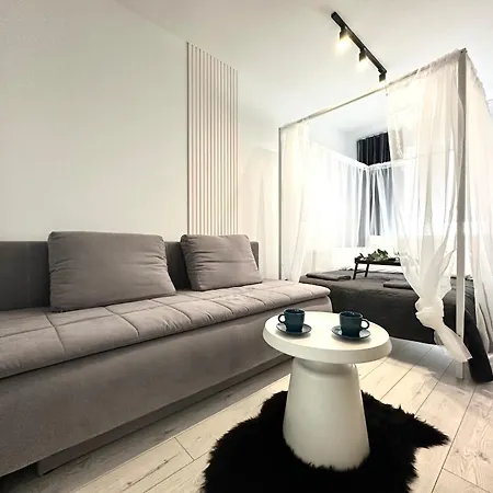 Podworcowa Apartment - Self Check-In 20H Wrocław Eksteriør bilde