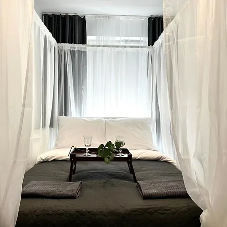 Podworcowa Apartment - Self Check-In 20H Wrocław Eksteriør bilde